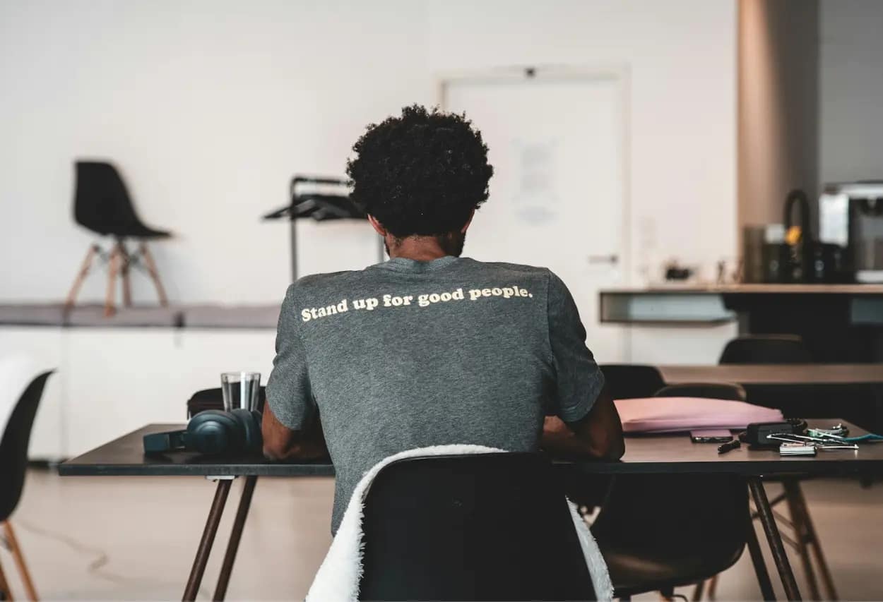 An expert working on SEO for social enterprise strategies in an office